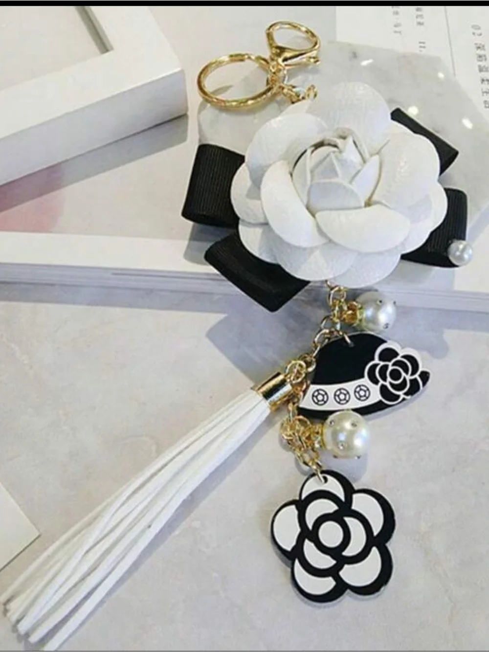 White Floral Tassel Keychain Charm - Women Accessories